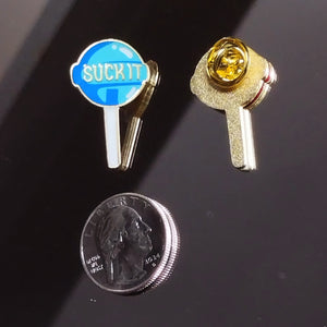 2 SUCKER "SUCK IT" GOLD BACK HAT PINS