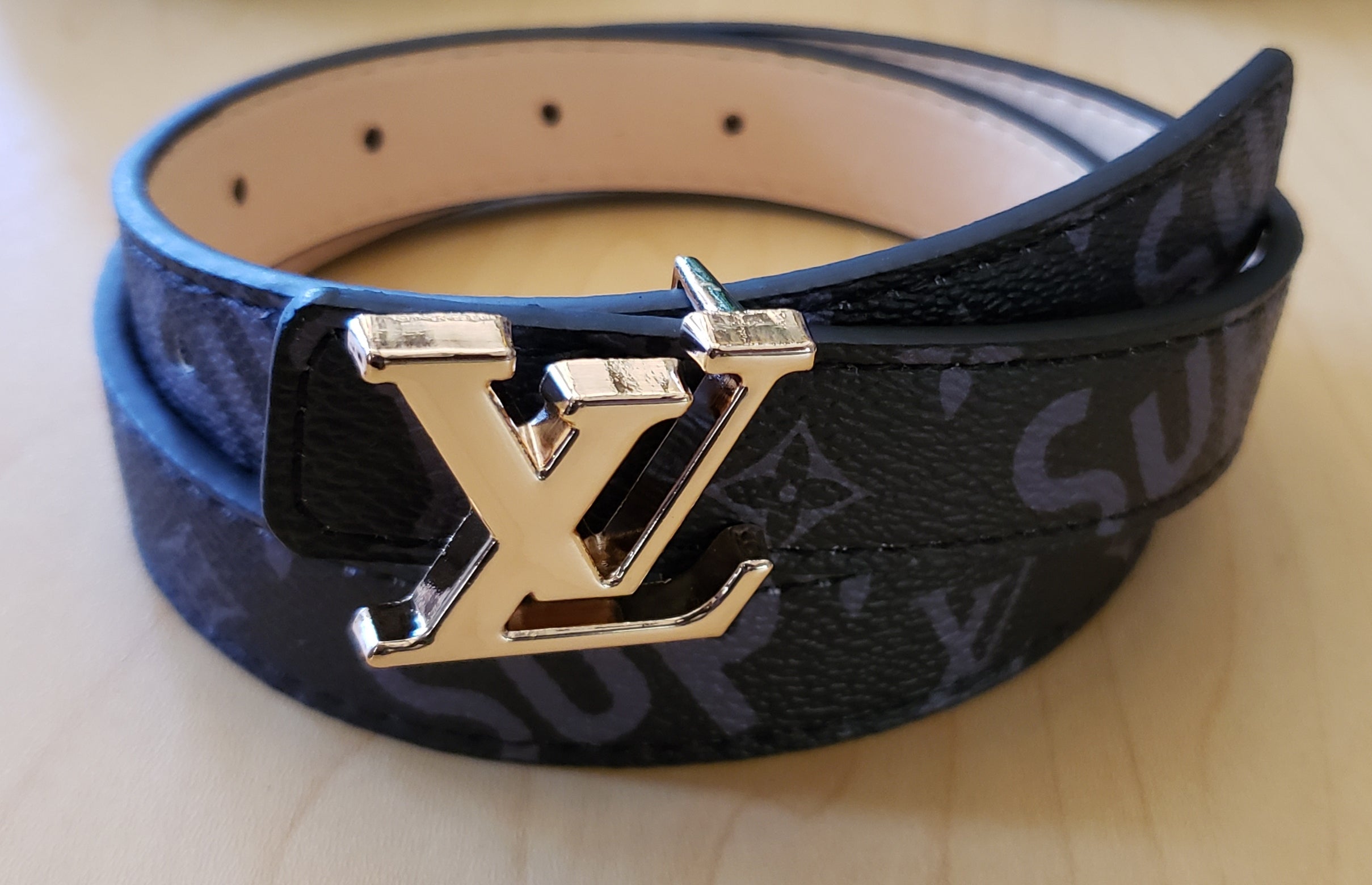 Supreme Louis Vuitton Belt Black
