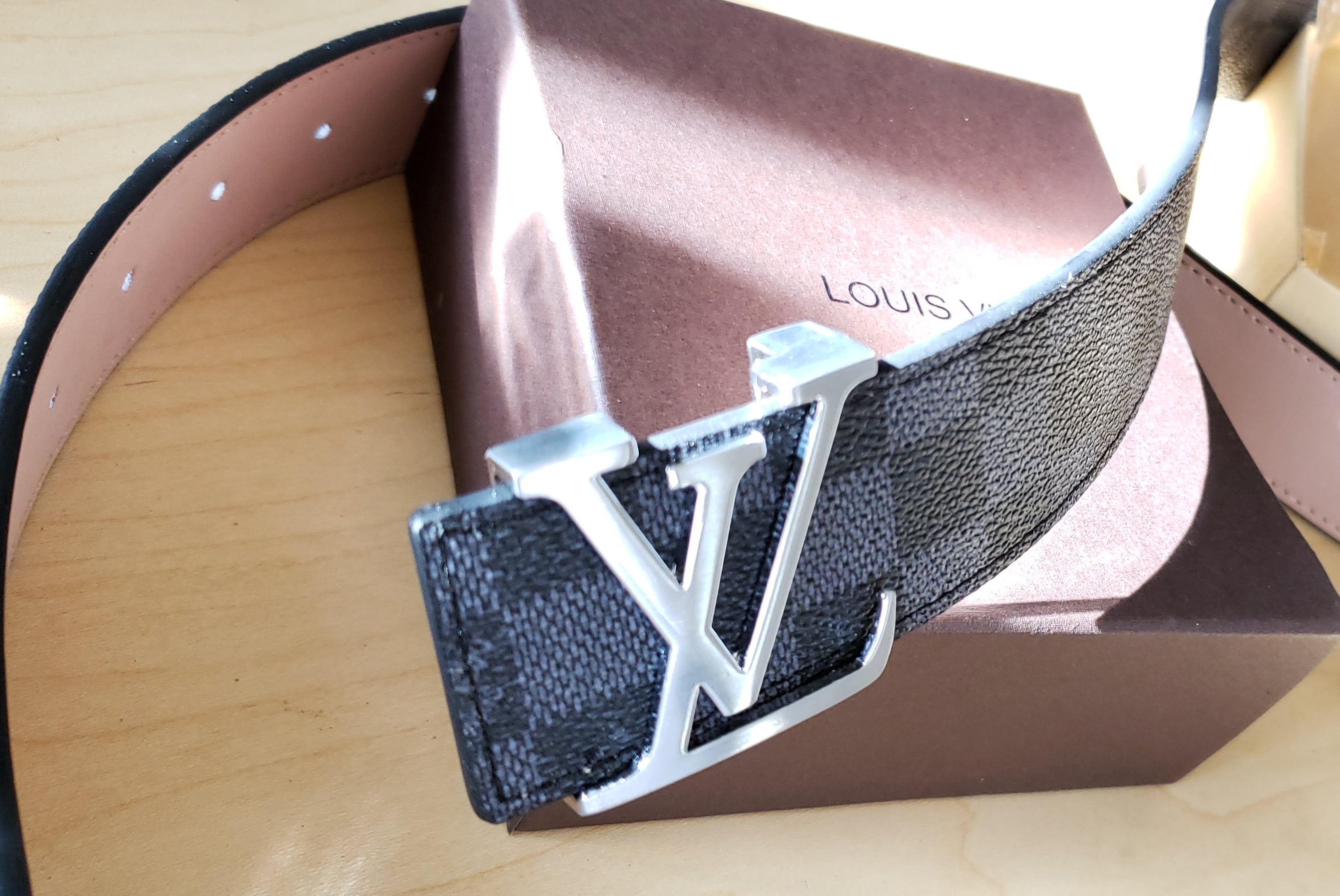 Louis Vuitton Womens Black Gray Leather Checker Print Buckle Belt - Shop  Linda's Stuff