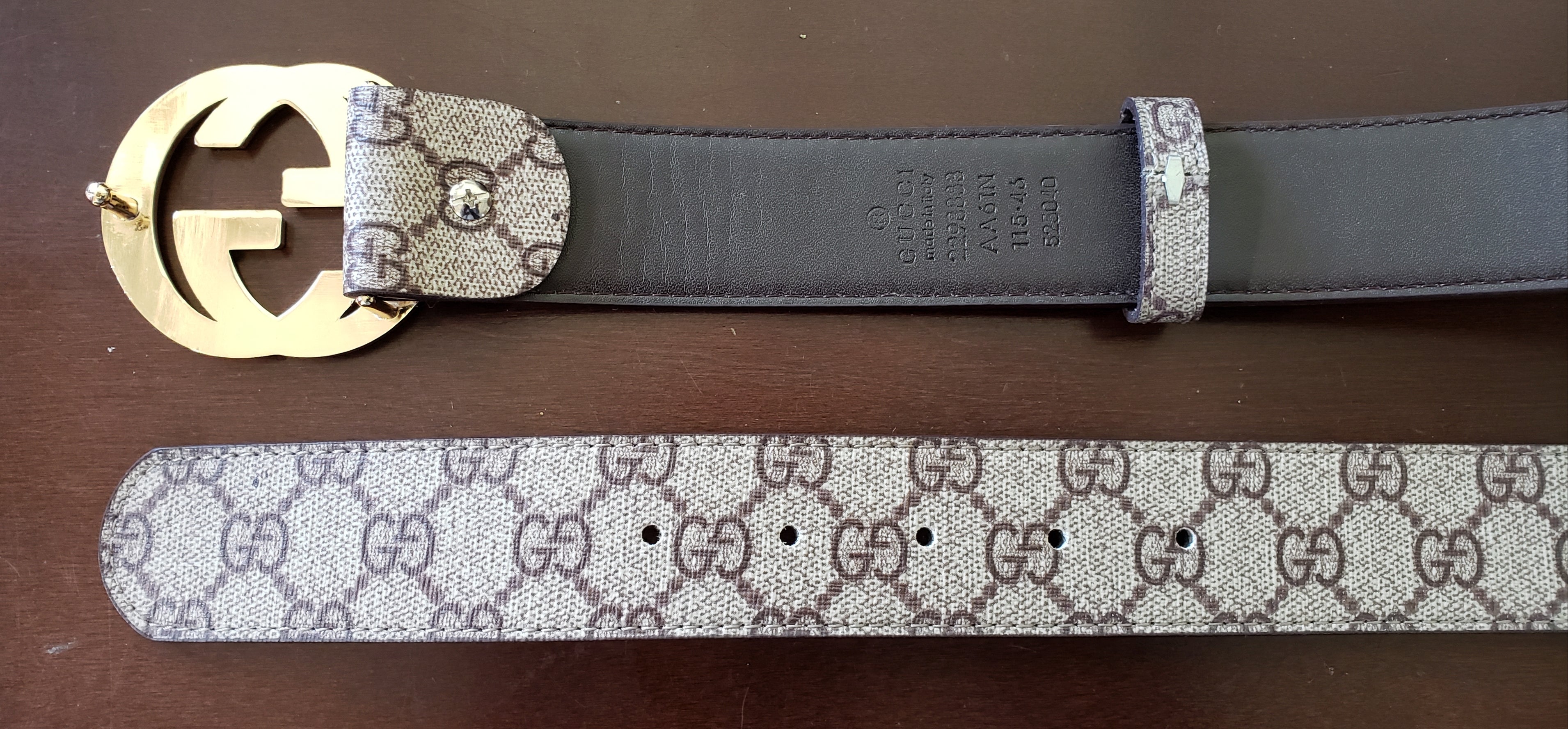 Gucci 525040 GG Logo Buckle Belt