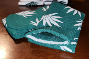 Cannabis Plant Thick Crew Socks