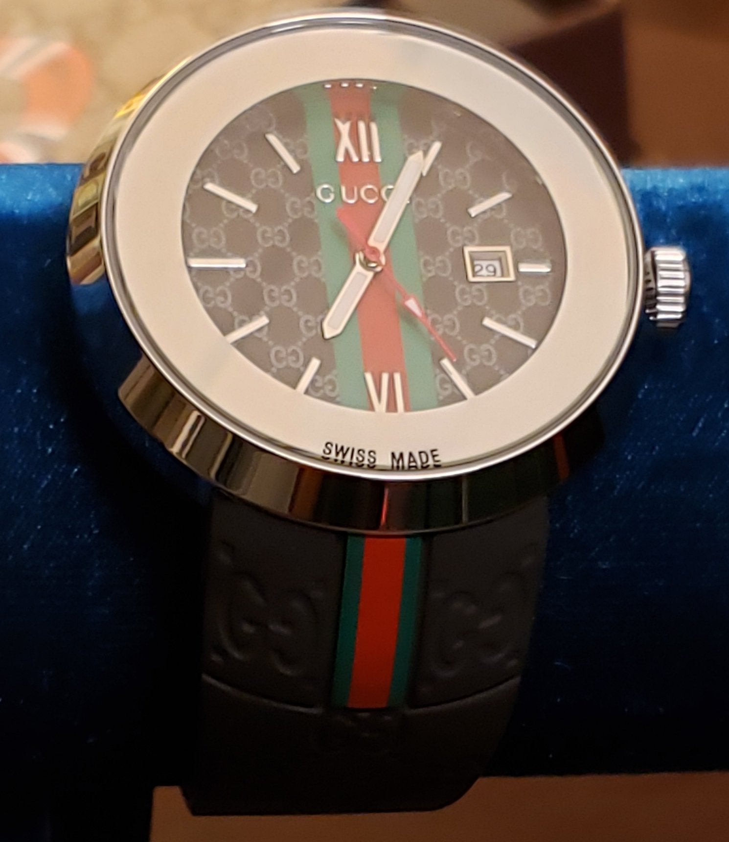 Mirrored Bezel Watch By Gucci