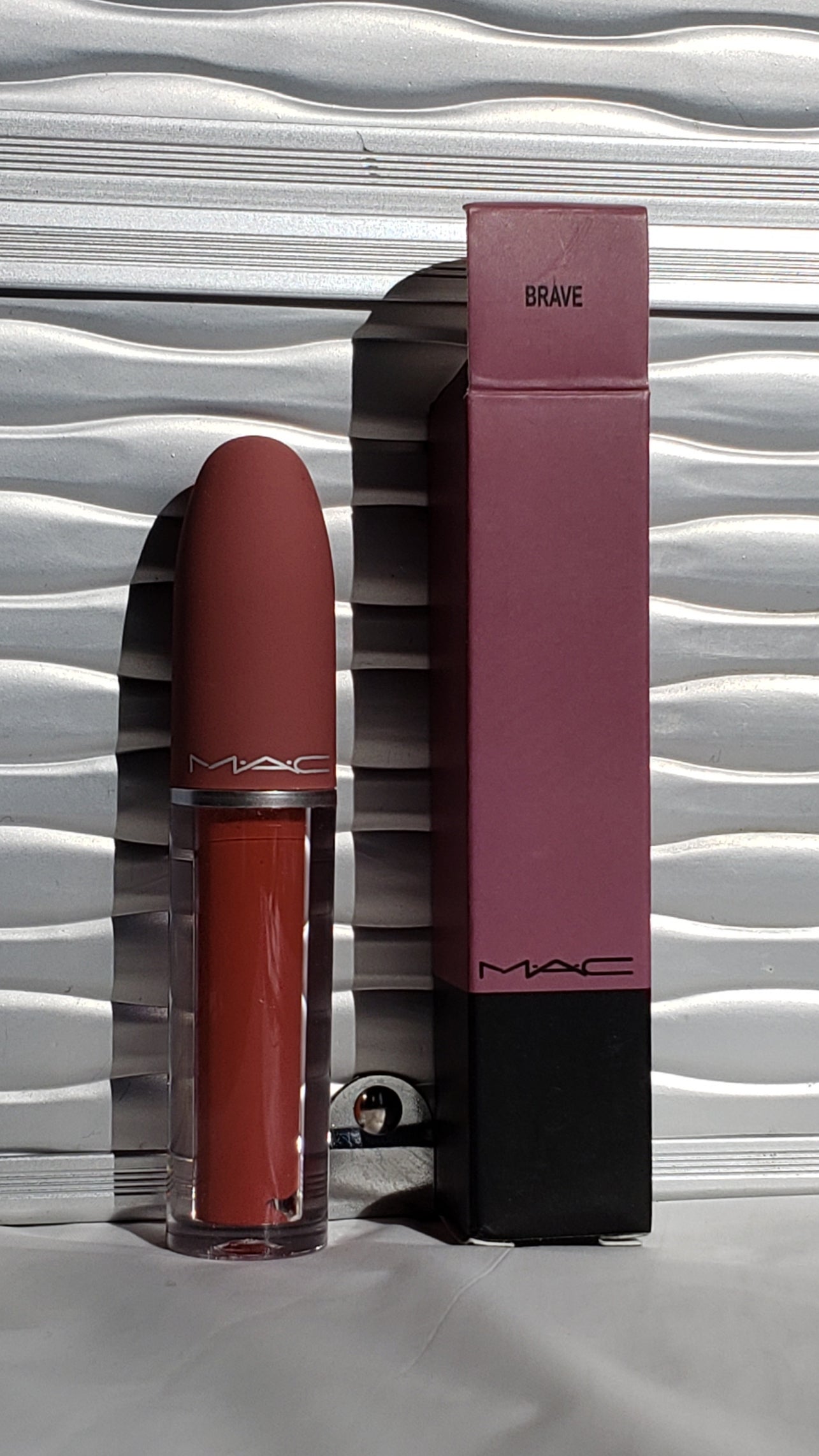 MAC Lustre Lipgloss