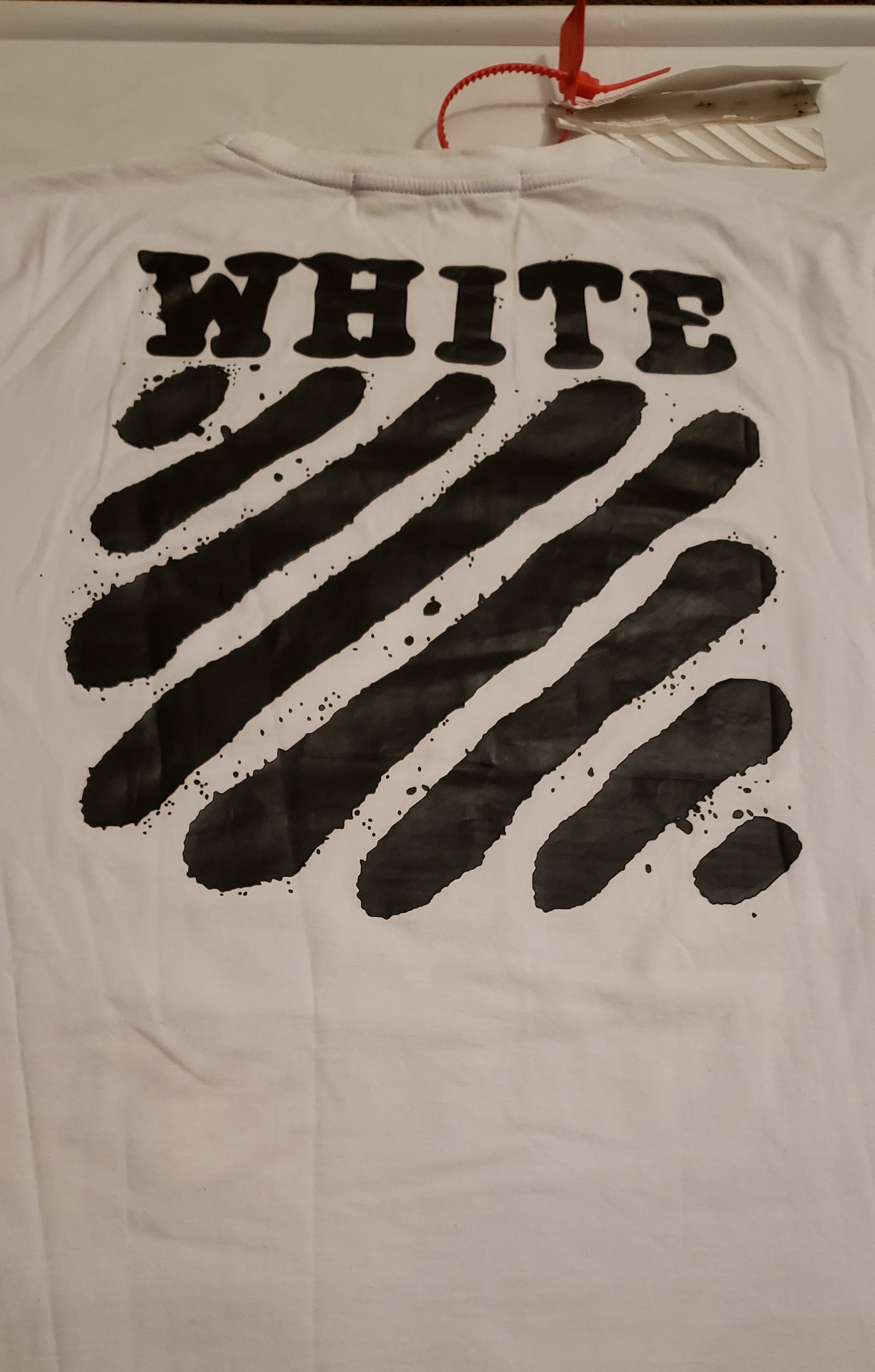 OFF WHITE Heavy Lifting Black Powder Tee