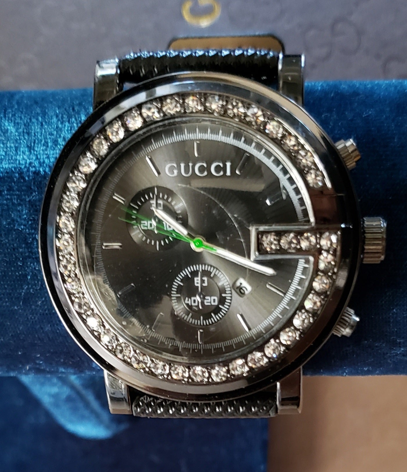 Black Diamond GUCCI Watch