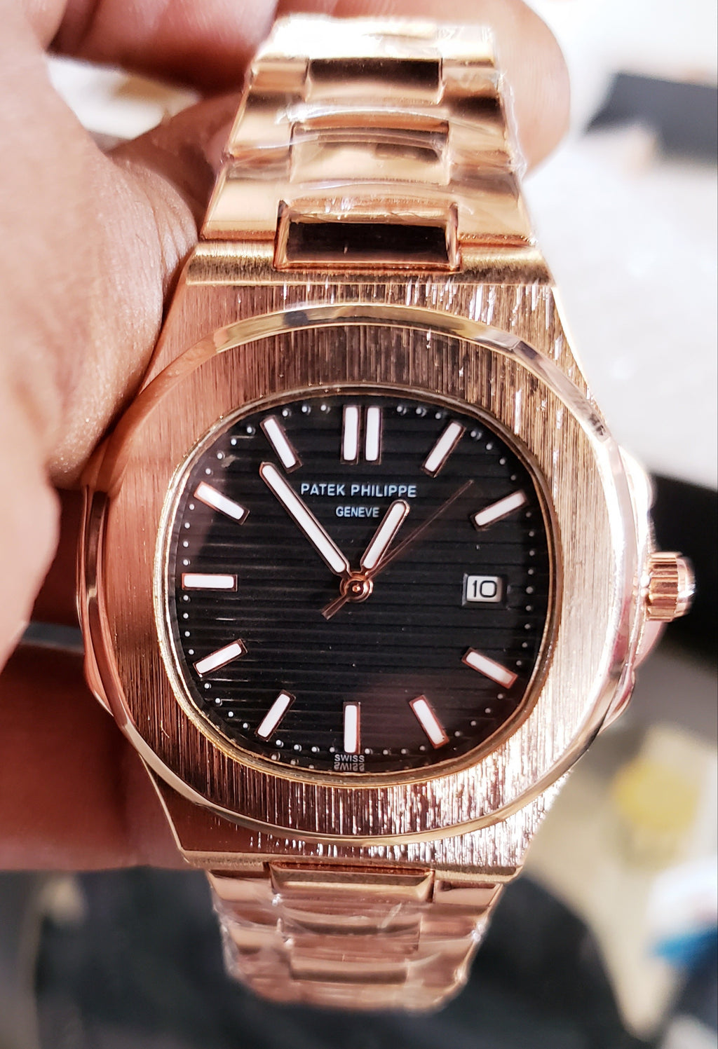 PATEK PHILIPPE Rose Gold Nautilus "PLAIN JANE"