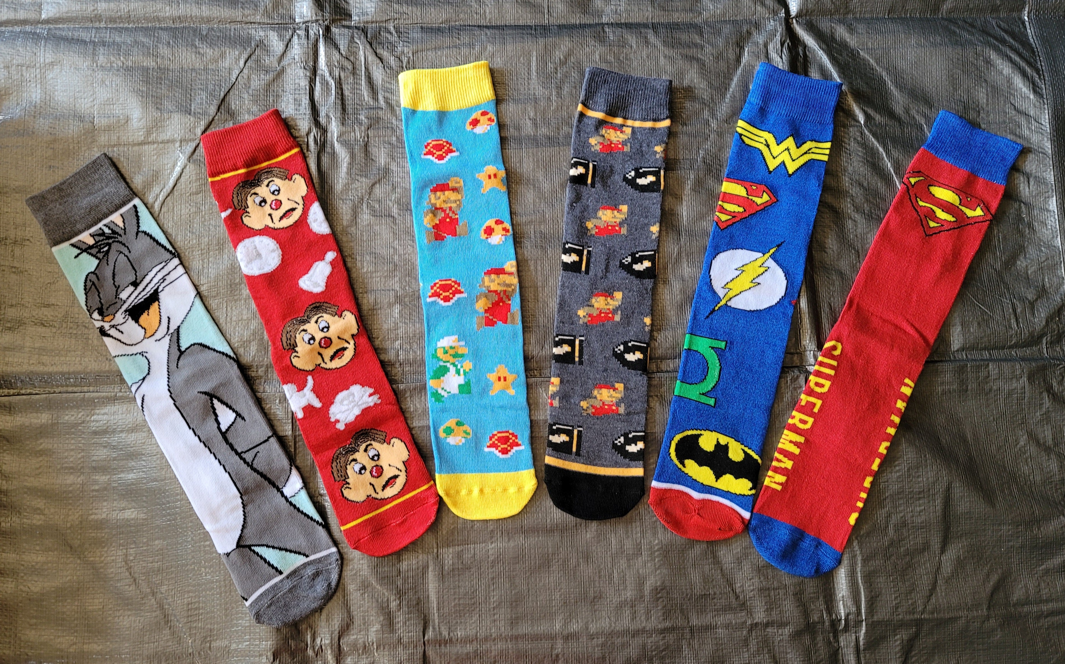 5 Pair Crew Sock Bundle (GET 1 FREE)