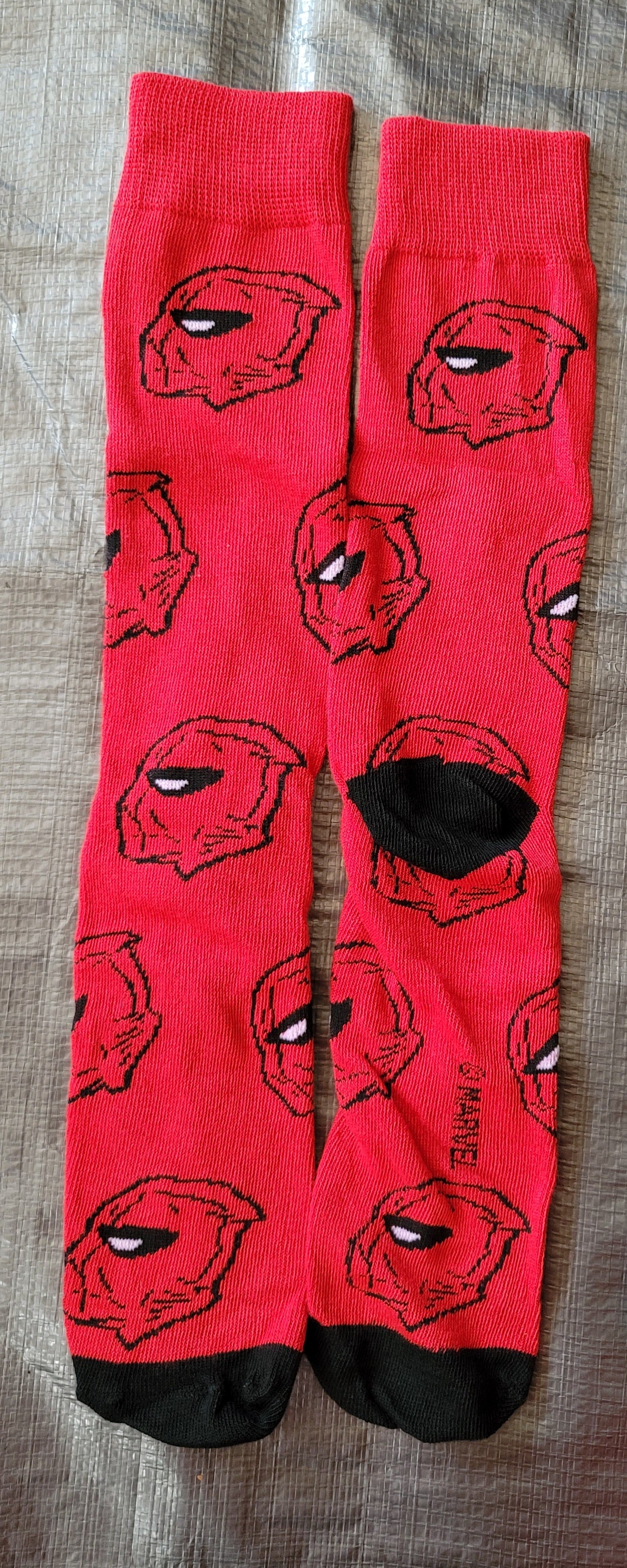 MARVEL DEADPOOL Crew Sox