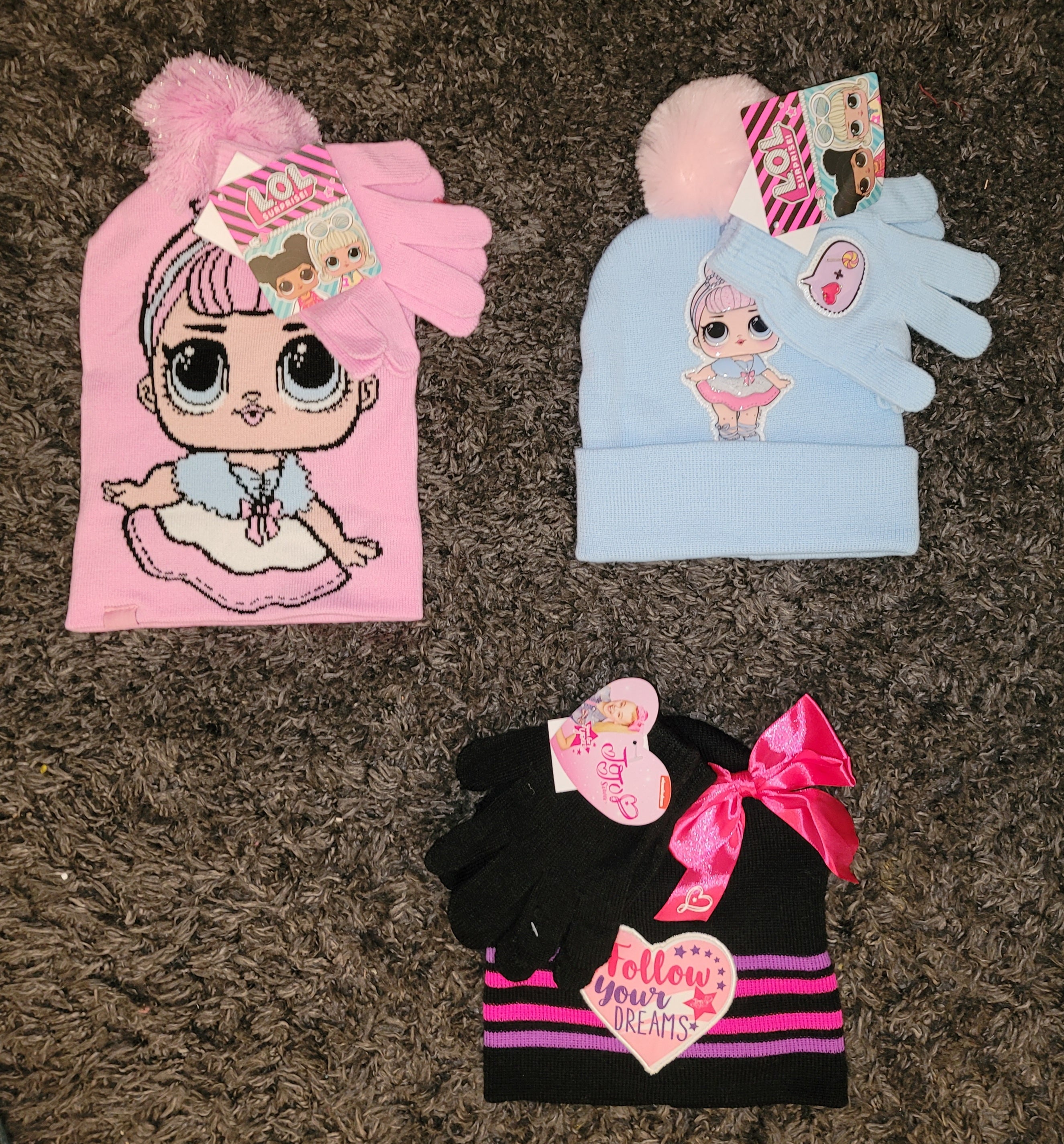 LoL And JoJo Siwa Beanies With Gloves