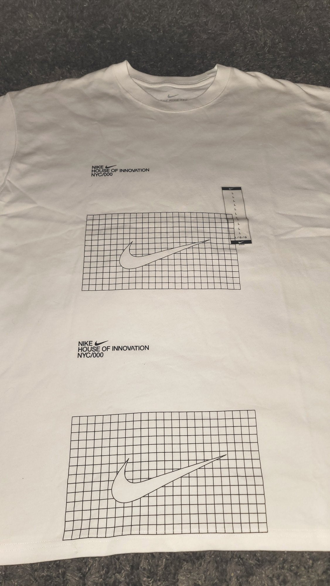 White NIKE House Of Innovation T Shirt Size LARGE