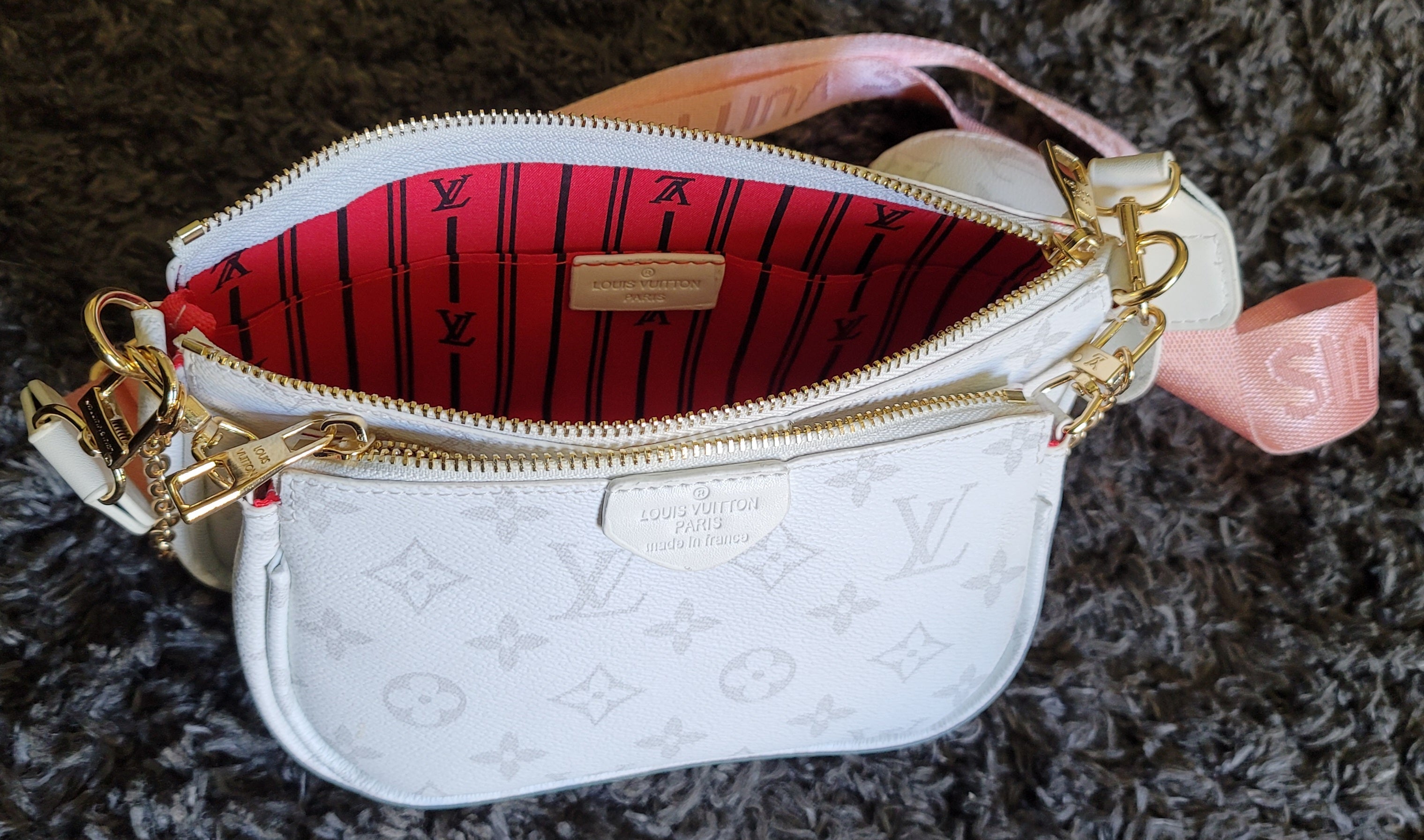 White And Pink "3 Piece" LOUIS VUITTON Shoulder Bag