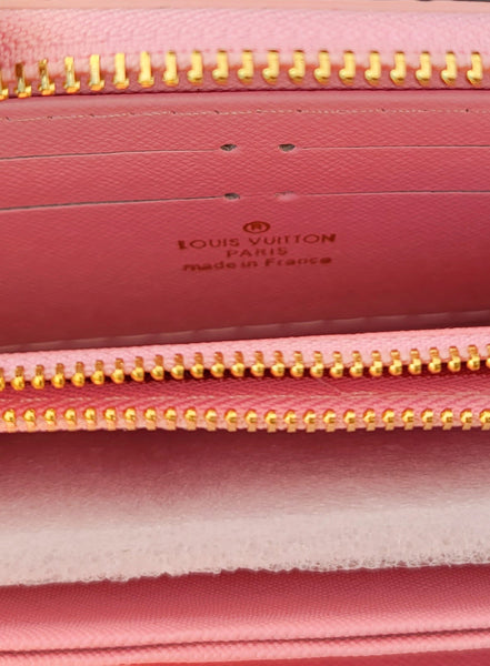 Bubble Gum Pink Embossed Louis Vuitton Clutch – SILLY SAPP