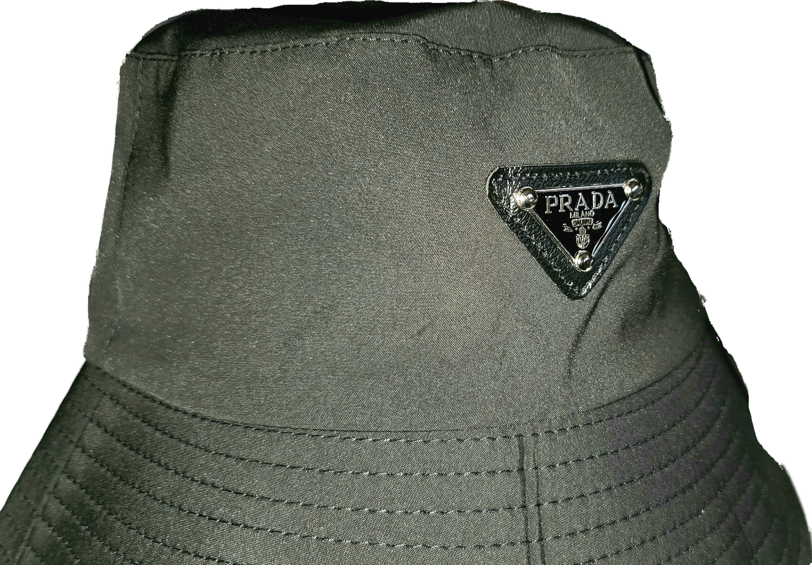 BLACK PRADA BUCKET / FISHERMAN HAT