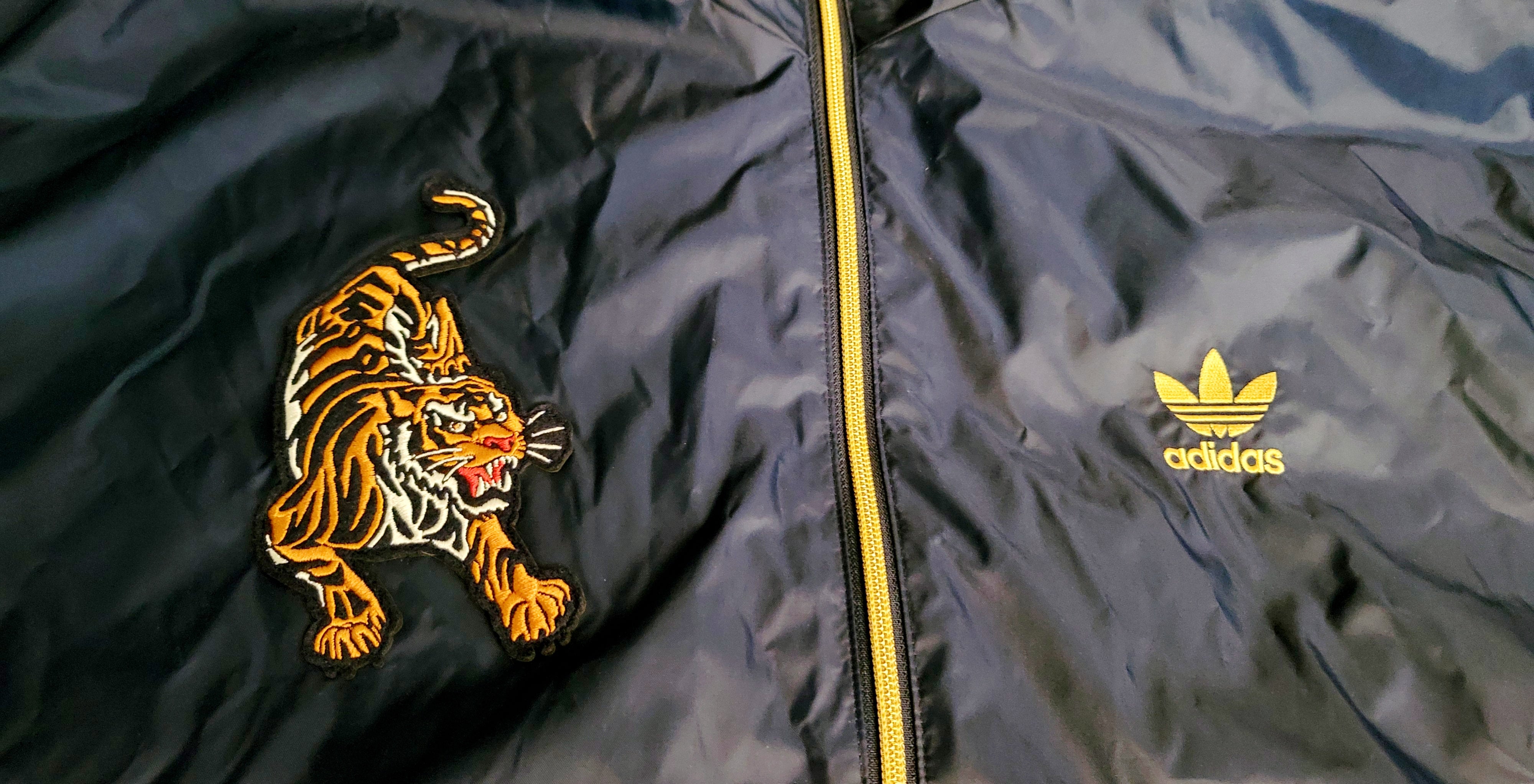 Navy ADIDAS Wind Breaker With Embroidered Tiger SIZE LARGE